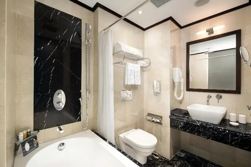 Standard Double room with balcony (full double bed)