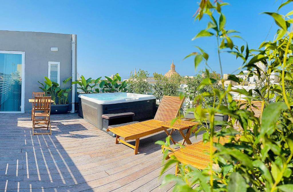 Casa Reale City Living by Sterling