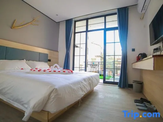 Standard room with balcony