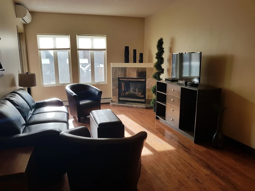 Sunset Resorts Canmore and Spa - Chambres