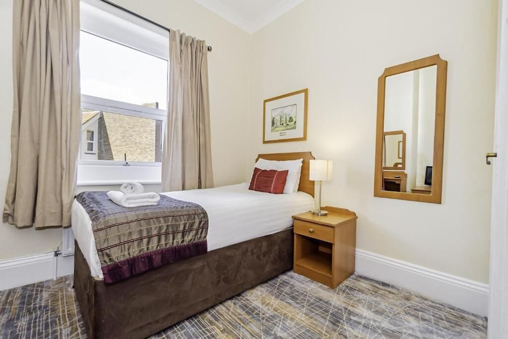 Majestic Hotel Eastbourne by Belvilla - Chambres