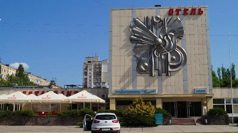 Metallurg Hotel