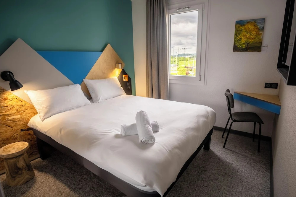 Greet Hotel Montbeliard - Chambres