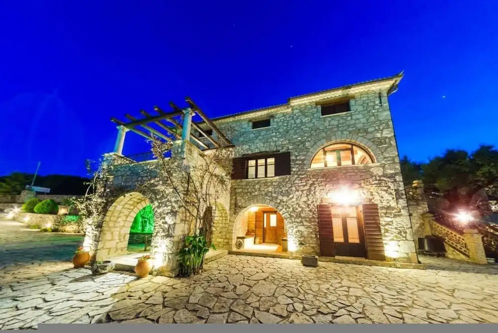 Villa Poseidon - Master Suite In Zante w Pool