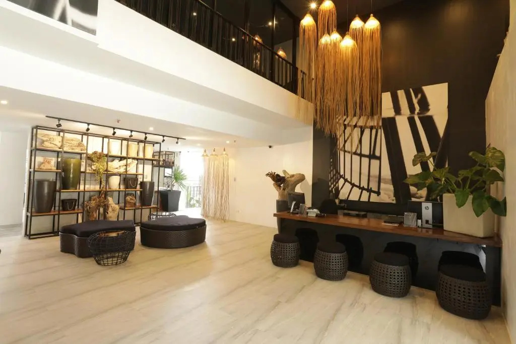 Hotel photo 12