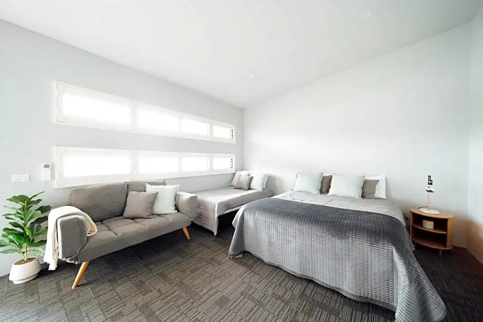 Deluxe Double Studio full double bed