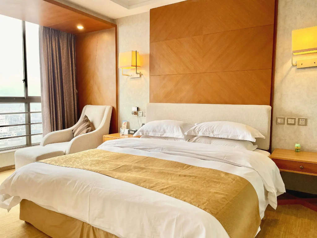 Hotel photo 12