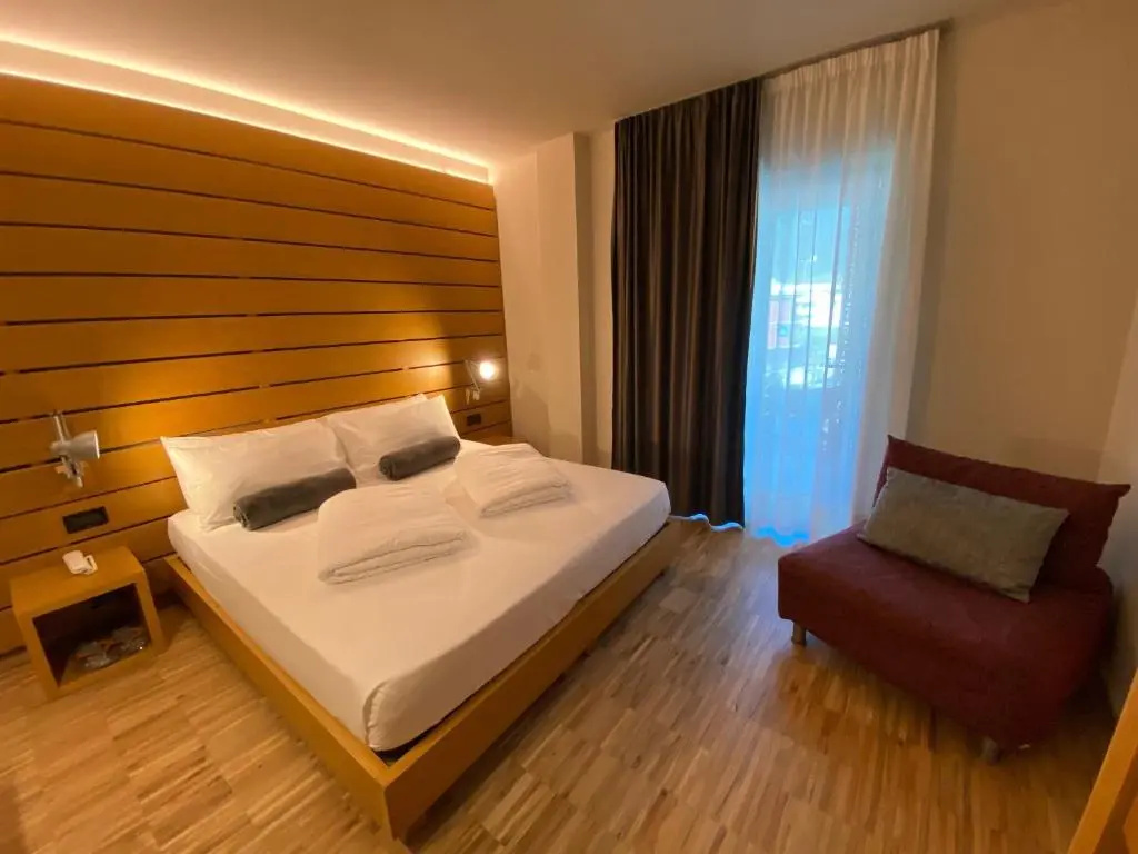 Lake Front Hotel Mirage - Chambres