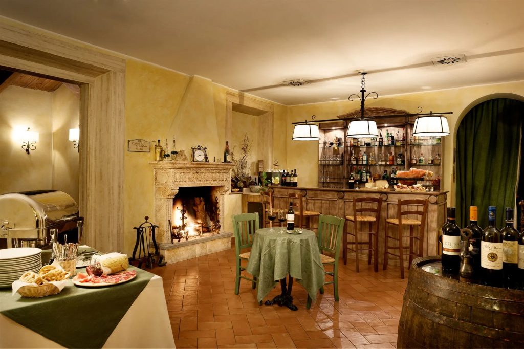 Hotel photo 18