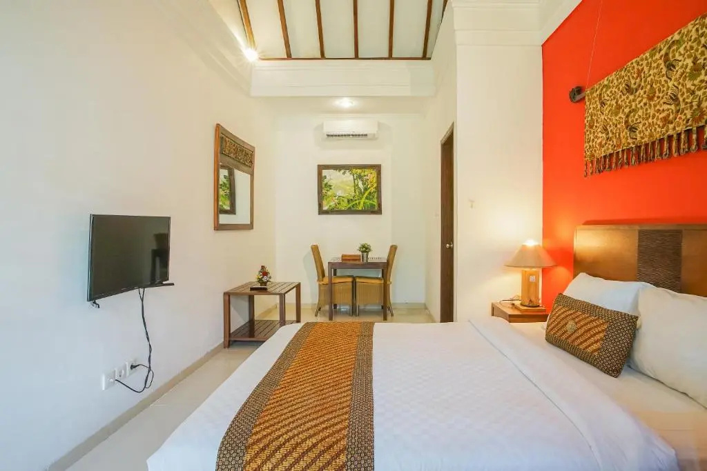 Standard Double room (full double bed)