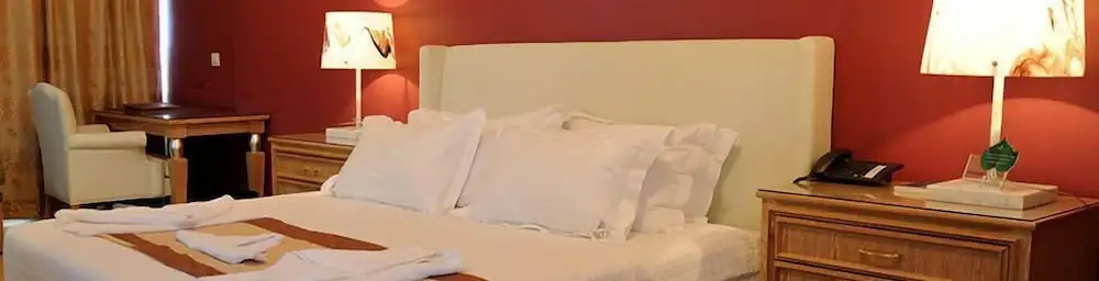Hotel Ritz Sumbe - Chambres
