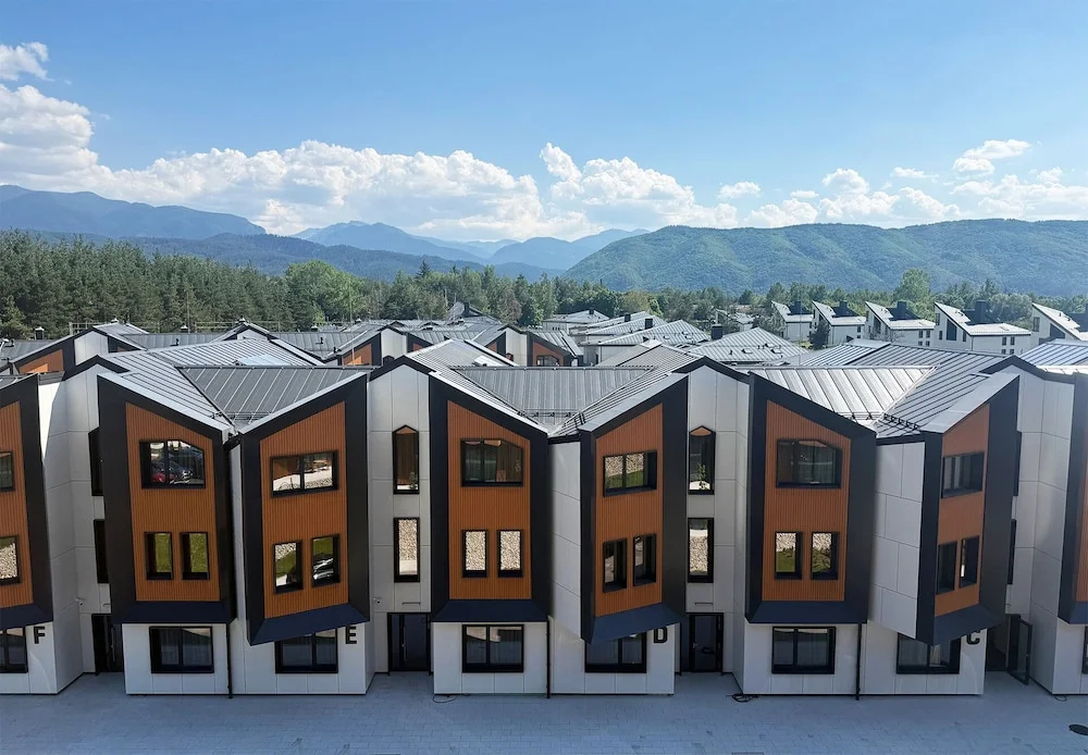 Aparthotel Complex SamElyon