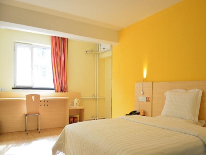 7 Days Inn Luoyang Longmen Avenue Normal College Hotel