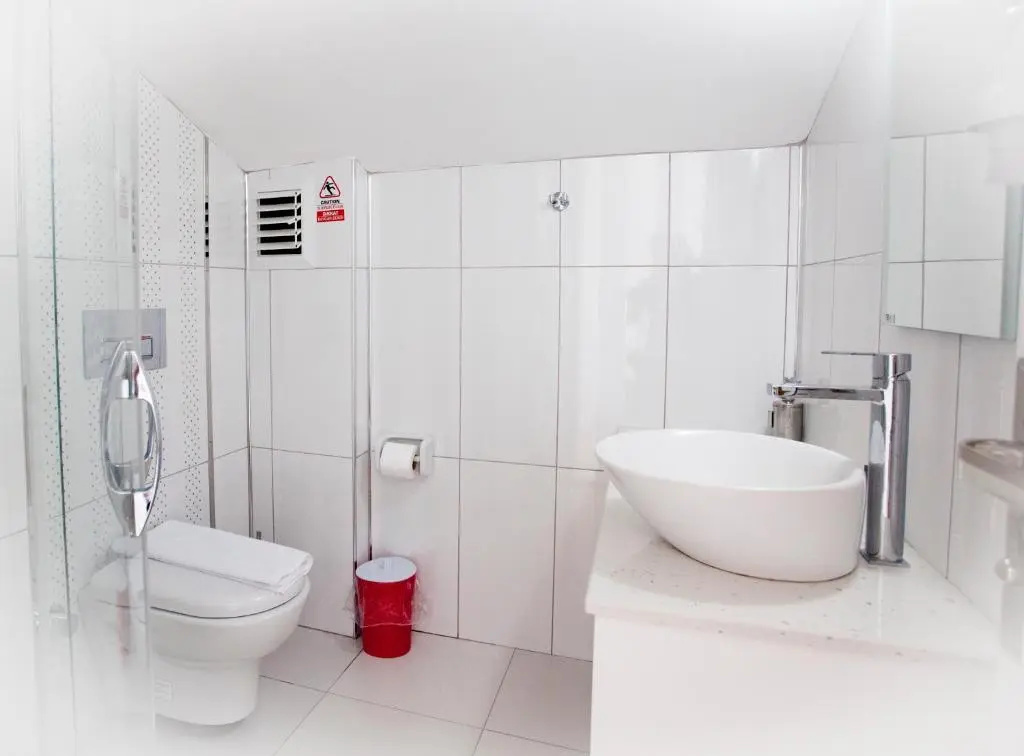Economy Double room with land view (full double bed)