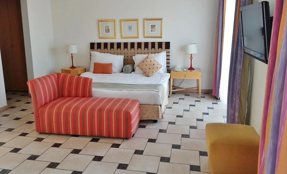 Seashell Julaia Hotel and Resort - фото 2