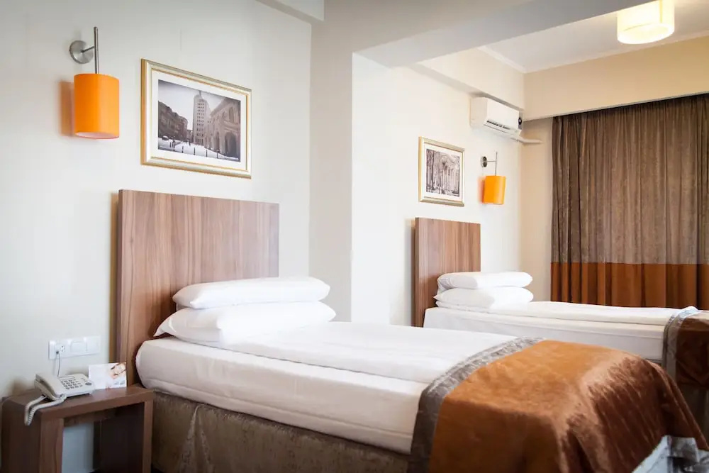 Hotel Ambasador - Chambres