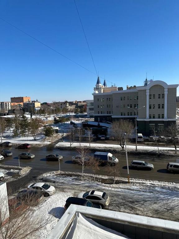 Апартаменты c 1 комнатой в Novaja sovremennaja kvartira v tsentre goroda