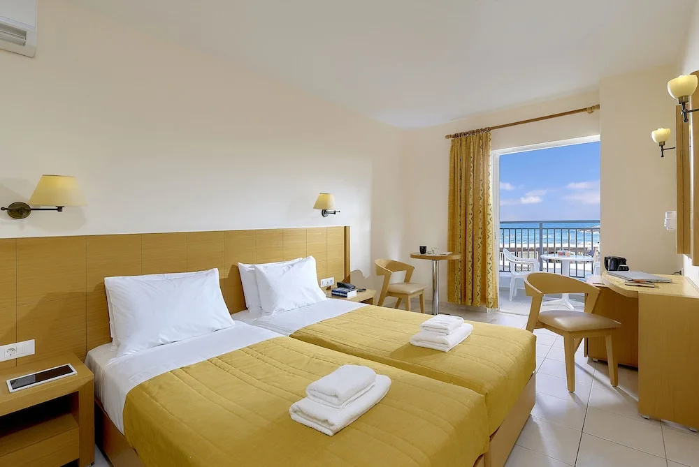 Standard room seafront