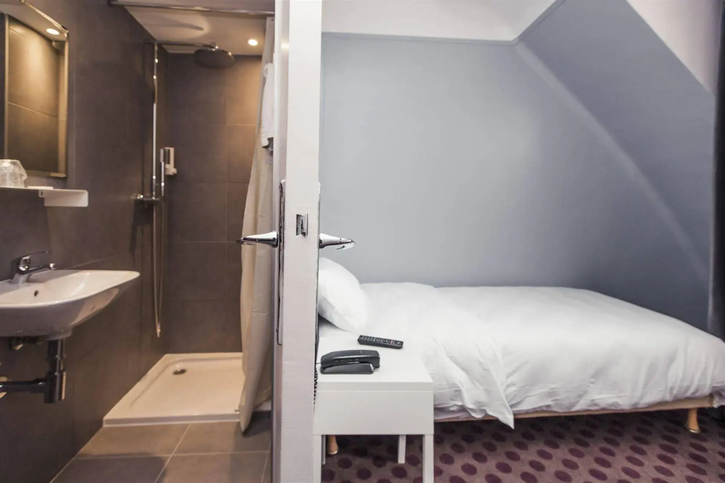 Hotel photo 12