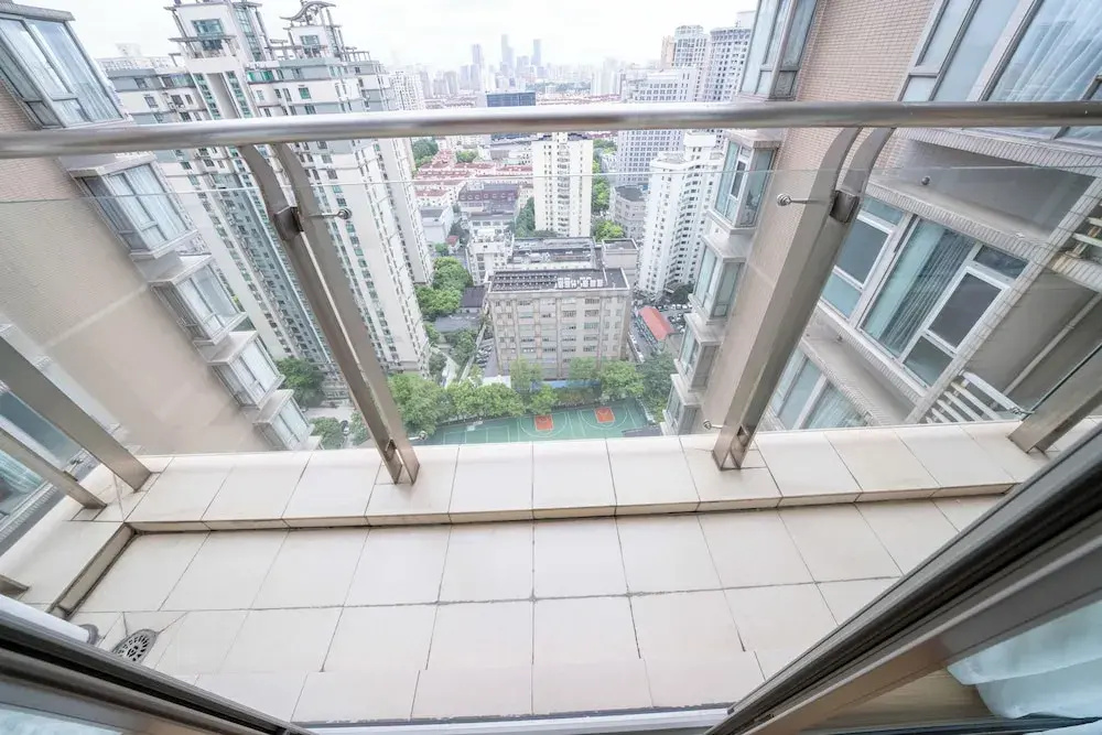 Tyms 3BR 2BA Apt Near Metro