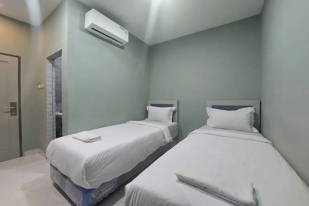 Standard Double room (twin beds)