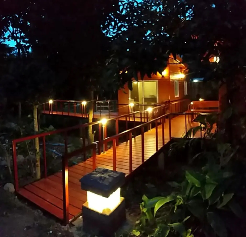Deluxe Bungalow