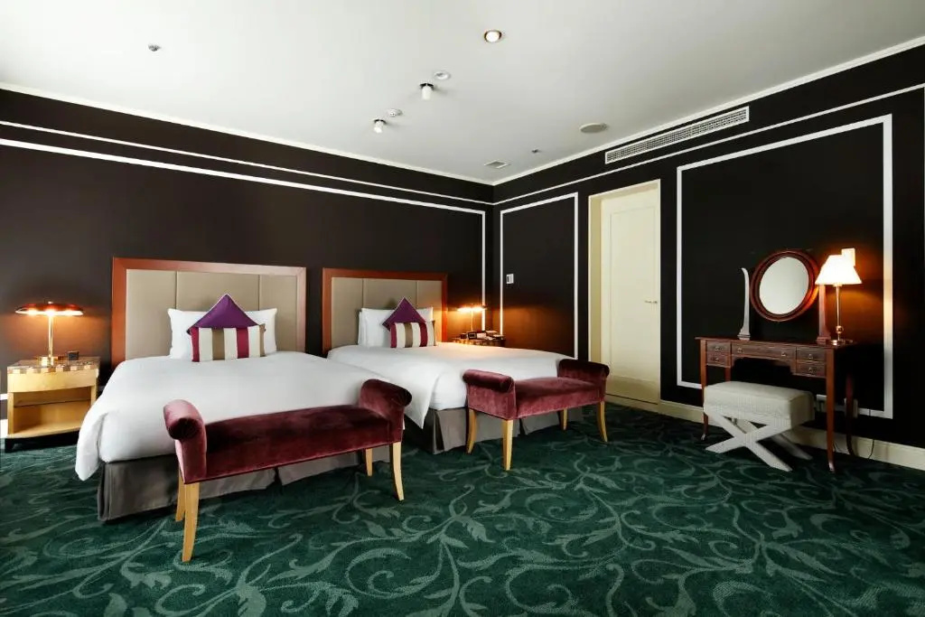 Double Junior Suite (twin beds)
