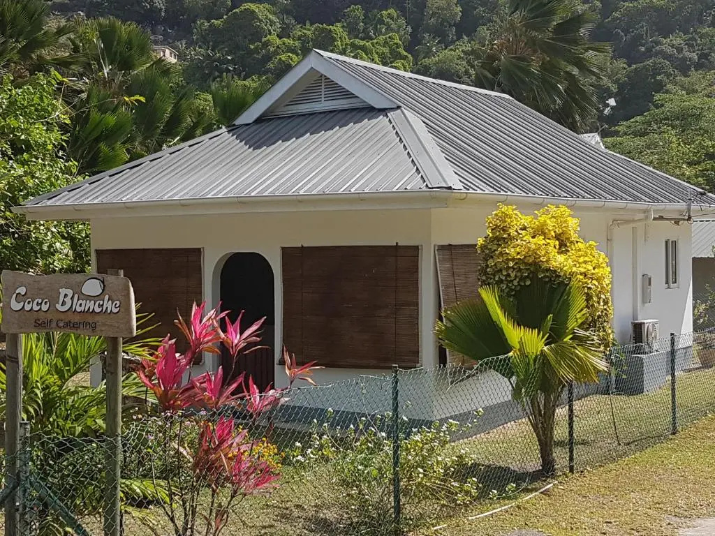 1 Bedroom Villa with sea view