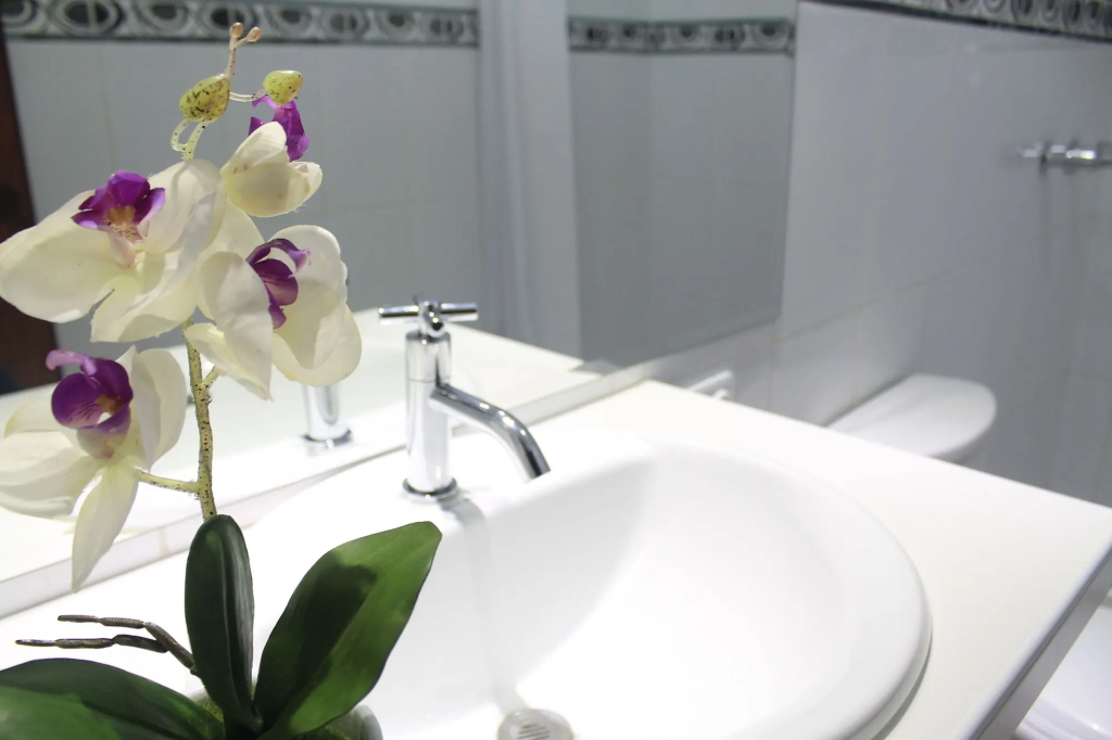 Hotel Manhattan Inn Airport - фото 10