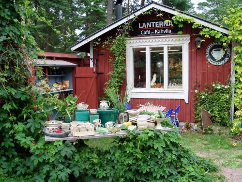 Hotel & Cafe Lanterna