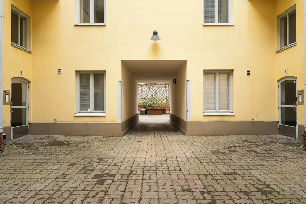Renovated Top Floor Studio in Kallio