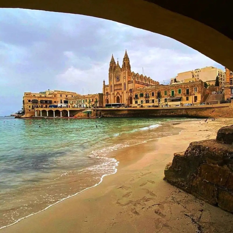 Sliema Bluemist Near Balluta Bay