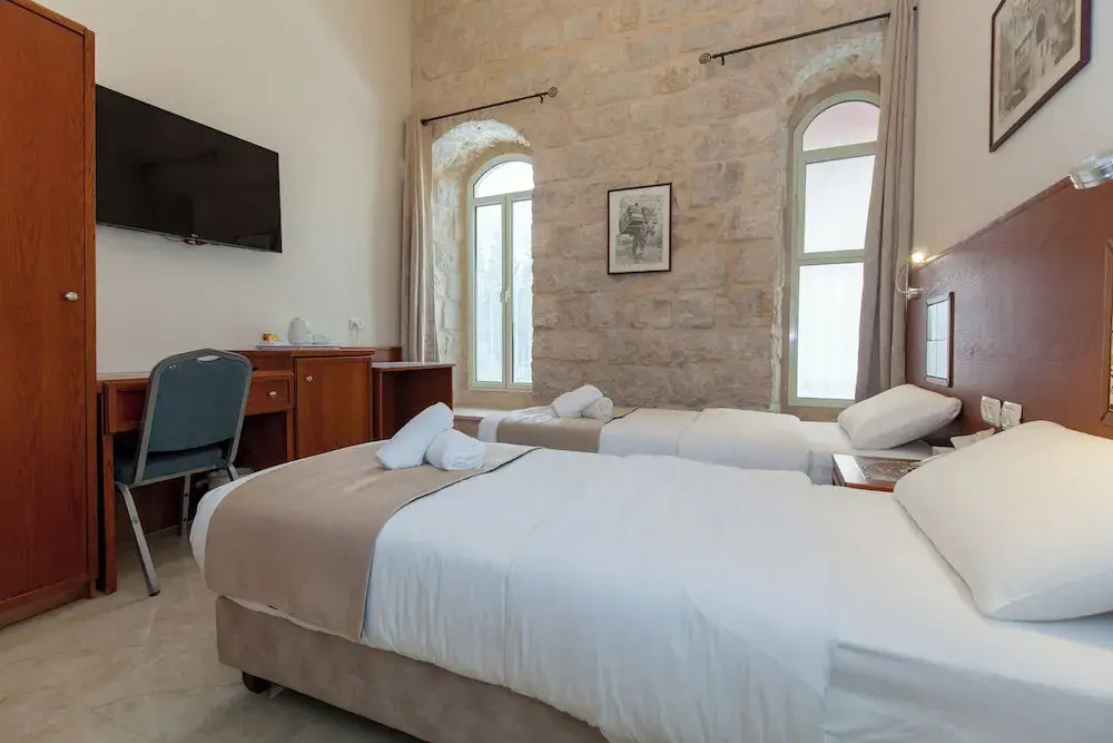 Superior Double room (twin beds)
