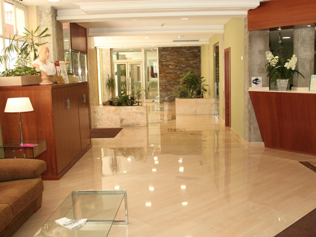 Hotel photo 2