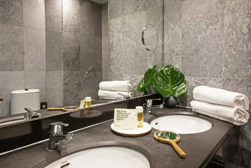 Standard Double room with balcony (twin beds)
