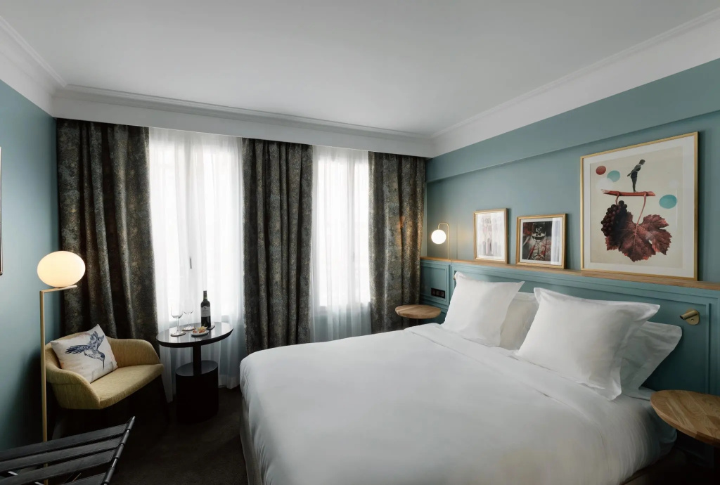 Classic Double room (full double bed)