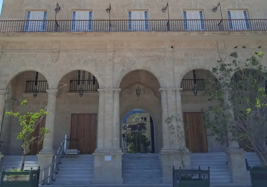 Palacio De Los Corredores - фото 7