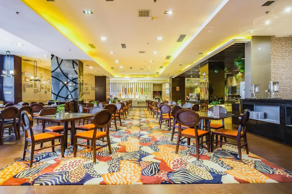 Qinhuangdao Peninsula Seasons Hotel And Apartment - фото 14