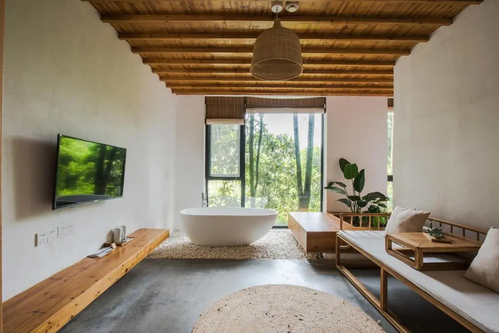 Suite with garden view