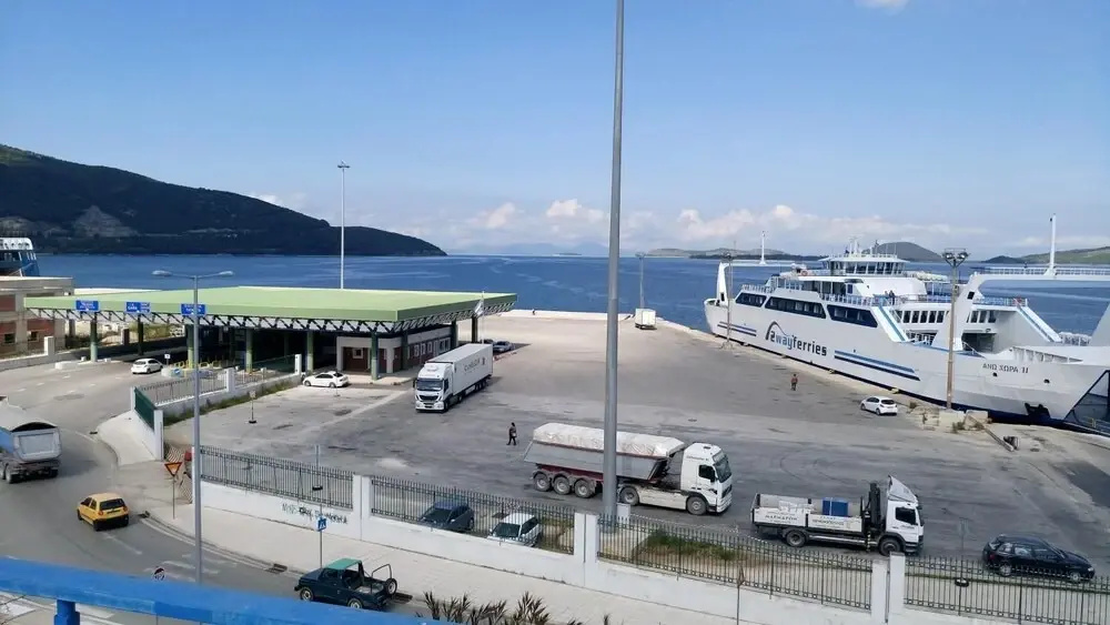 Beach & Waterfront