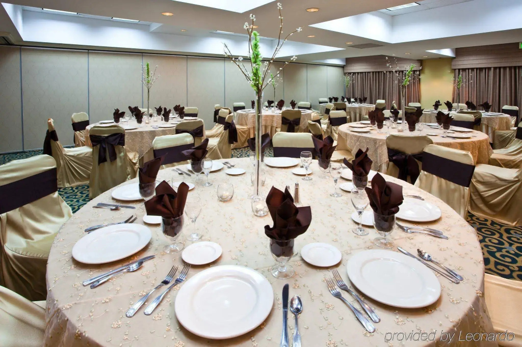 Holiday Inn Fort Lauderdale Airport by IHG - Général