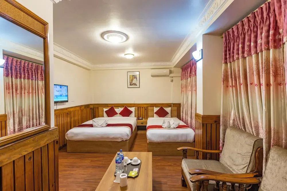 Deluxe Suite