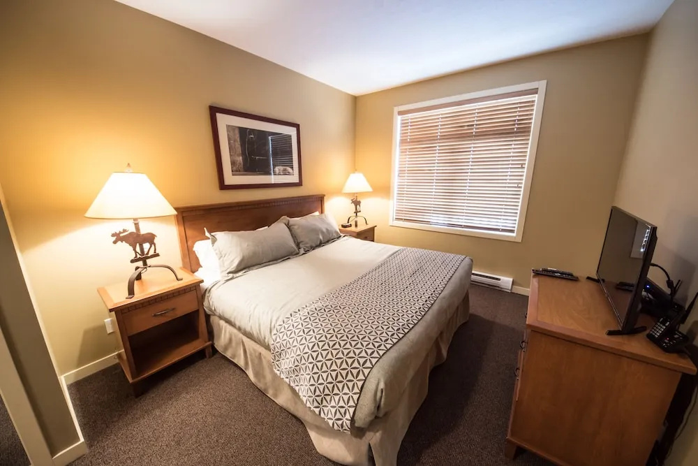 1 Bedroom Executive Suite with balcony