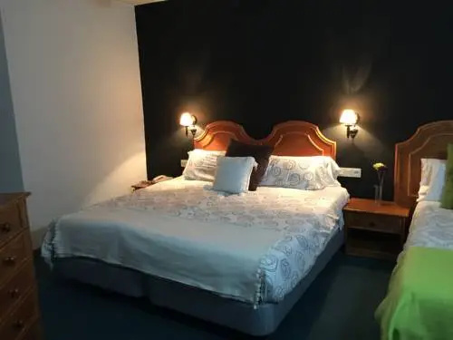 Hostal & Restaurante Victoria