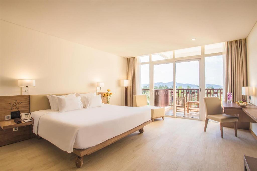Sandy Beach Non Nuoc Resort Danang
