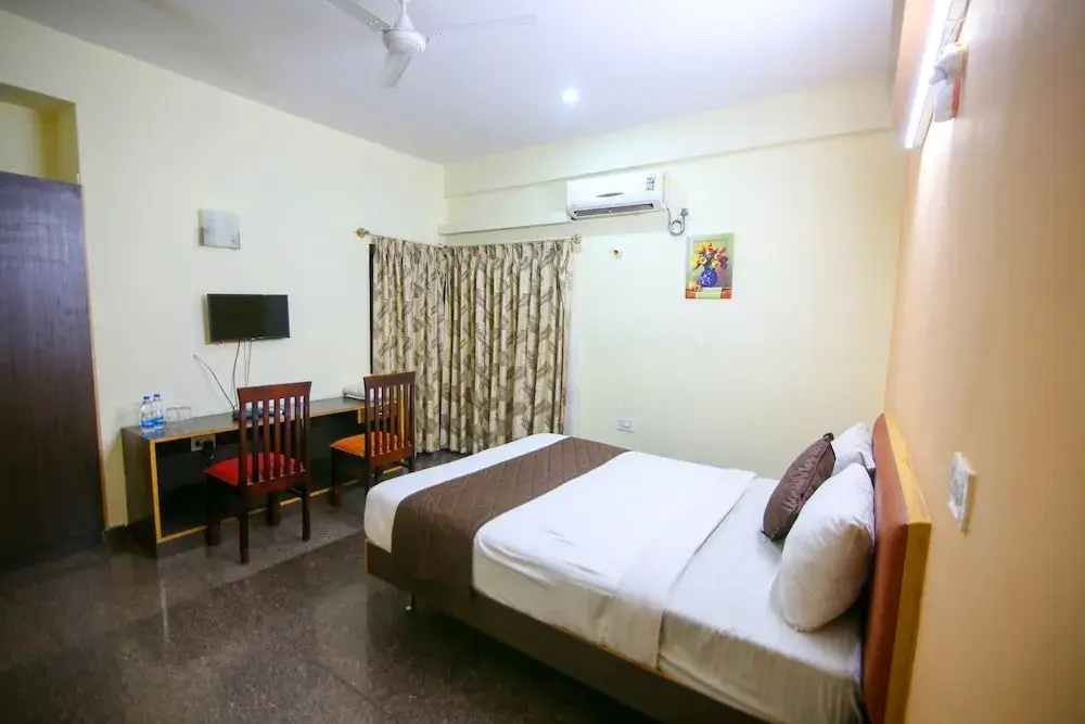 Hotel photo 11