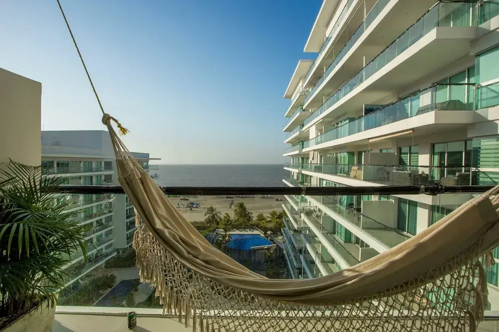 Condominio frente al mar Morros Ultra