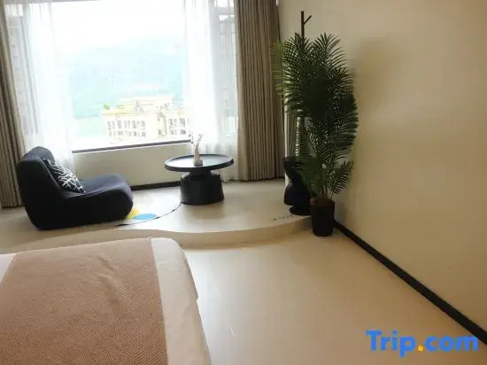 Standard Double room with river view (full double bed)