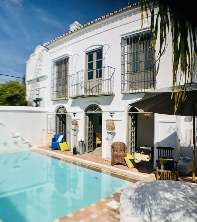 The Pearl - Marbella B&B