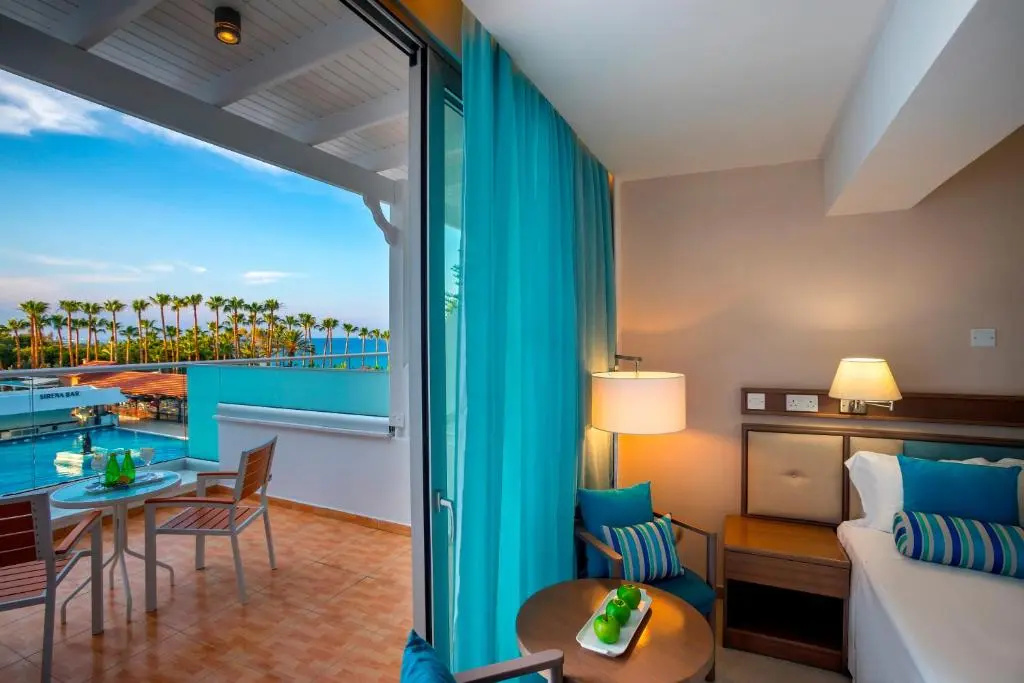 Cavo Maris Beach Hotel - Chambres